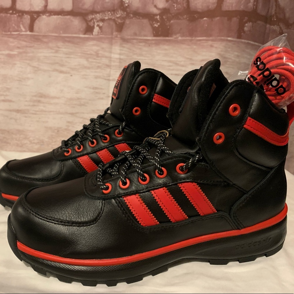 Adidas Chasker Boot Size 10 GY1199 Brand New Without Box